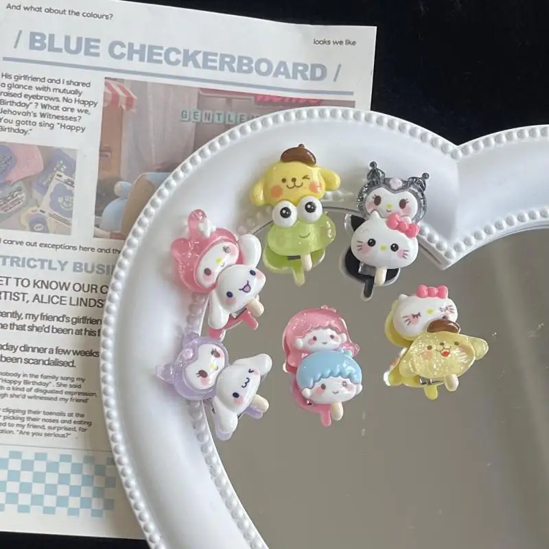 Симпатичная заколка для волос Sanrio KuromiCinnamoroll женская заколка с мультяшным утконосом заколка для челки для студентов боковая заколка аксессу...
Симпатичная заколка для волос Sanrio KuromiCinnamoroll женская заколка с мультяшным утконосом заколка для челки для студентов боковая заколка аксессу...