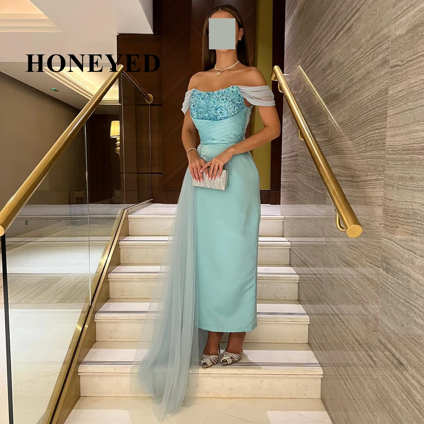 Элегантное Атласное Платье-Русалка для выпускного вечера с бусинами HONEYED 2023, платье с открытыми плечами и разрезом по бокам, искусственное платье
Элегантное Атласное Платье-Русалка для выпускного вечера с бусинами HONEYED 2023, платье с открытыми плечами и разрезом по бокам, искусственное платье