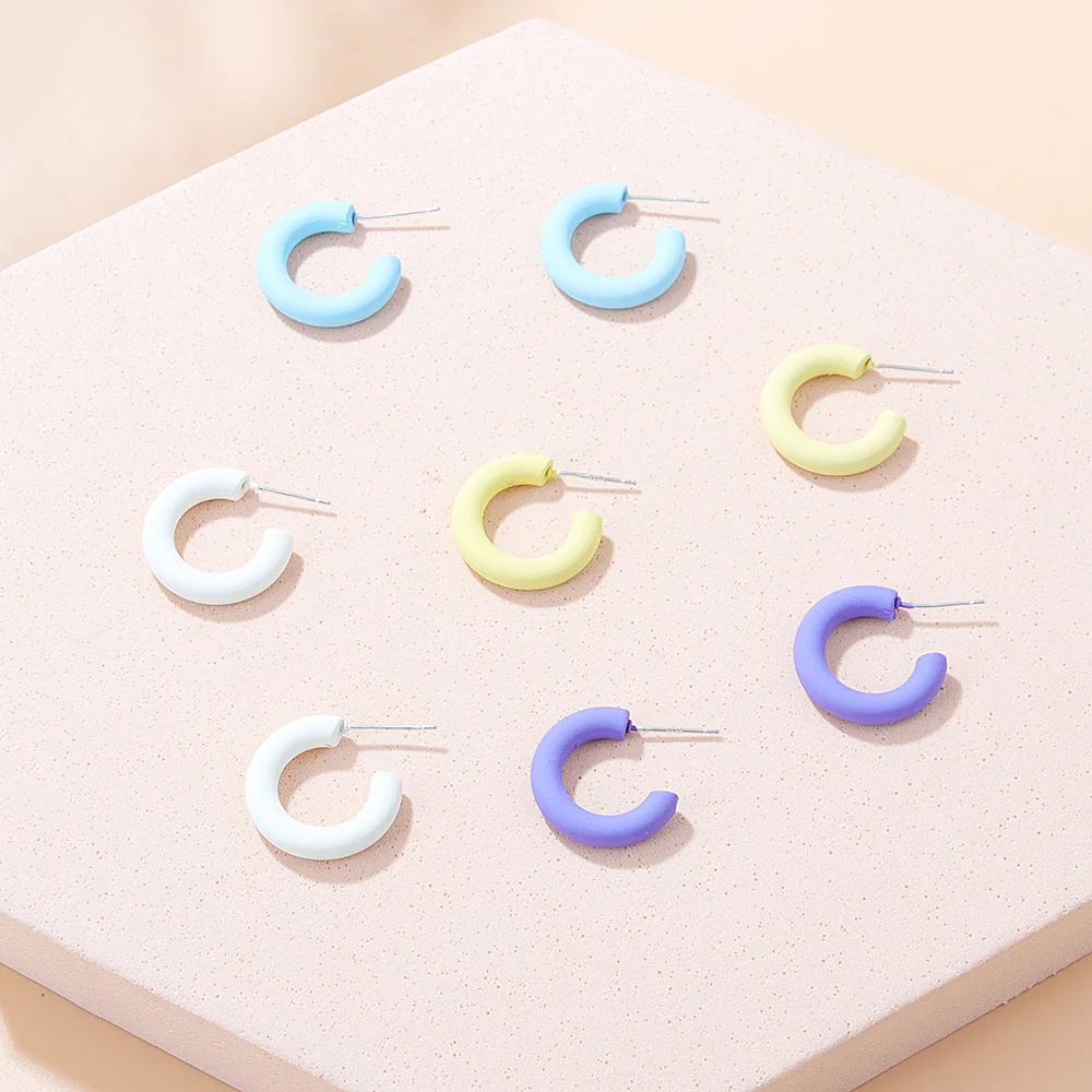 Fashion Candy Color Resin Circle Hoop Earrings Korean Semicircle C Shape Round Acrylic Earrings 2021 Trendy Jewelry Gifts
Fashion Candy Color Resin Circle Hoop Earrings Korean Semicircle C Shape Round Acrylic Earrings 2021 Trendy Jewelry Gifts
