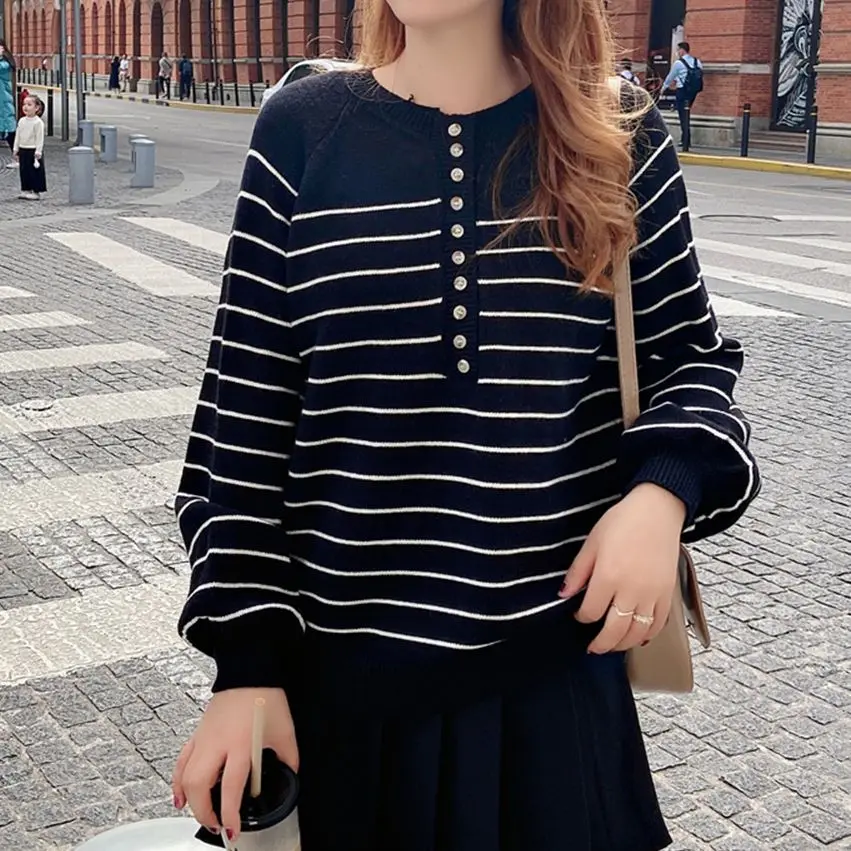 Alien Kitty 2022 Elegant Sweaters Pullovers Stripes New Women Vintage Outwear Slim Autumn Chic Office Lady Loose Knitted Sweet
Alien Kitty 2022 Elegant Sweaters Pullovers Stripes New Women Vintage Outwear Slim Autumn Chic Office Lady Loose Knitted Sweet