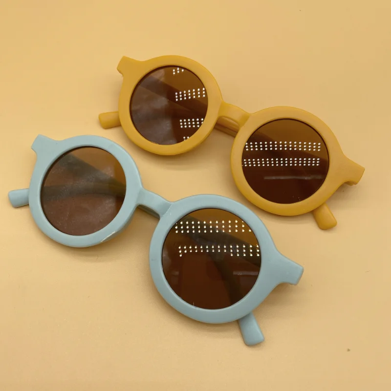 Children UV Resistant Sunglasses Vintage Cartoon Baby Shading Sun Glasses Boys Girls Polarization Eyewear UV400 Oculos De Sol
Children UV Resistant Sunglasses Vintage Cartoon Baby Shading Sun Glasses Boys Girls Polarization Eyewear UV400 Oculos De Sol