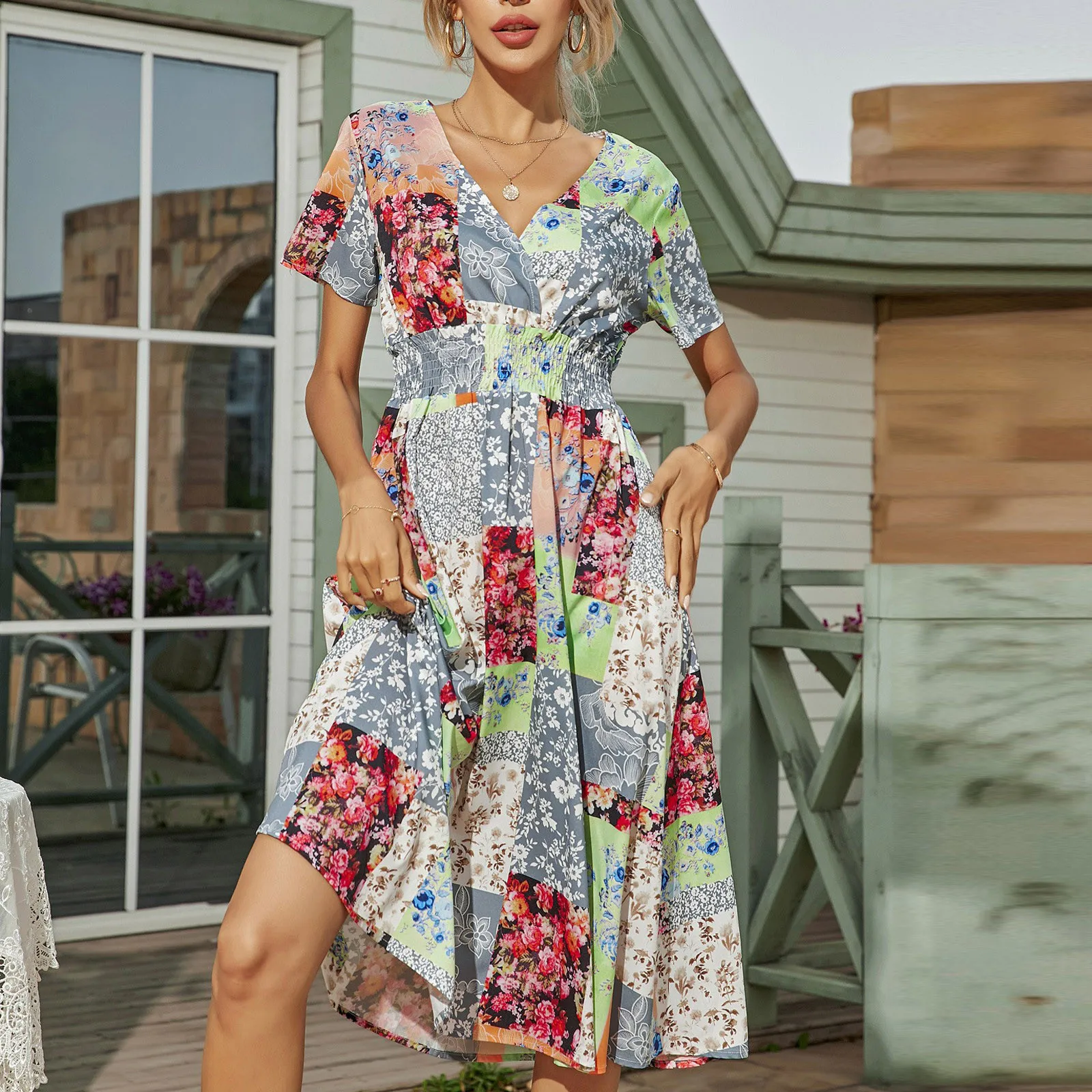 Lady A-line Floral Print Chiffon Beach Dresses Women Summer Vintage Party Dress New Casual V-neck Midi Dress Sundress Robe Femme
Lady A-line Floral Print Chiffon Beach Dresses Women Summer Vintage Party Dress New Casual V-neck Midi Dress Sundress Robe Femme