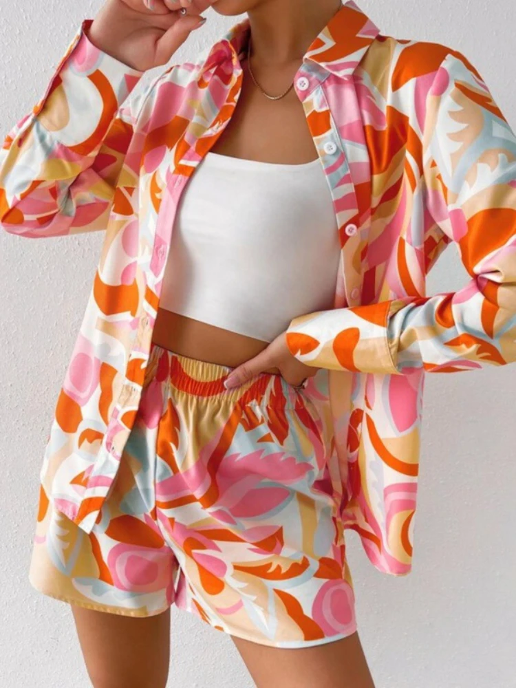 2023 Spring Casual Style Chiffon Printed Cardigan Long Sleeve Lapel Loose Women's Shirt Set
2023 Spring Casual Style Chiffon Printed Cardigan Long Sleeve Lapel Loose Women's Shirt Set