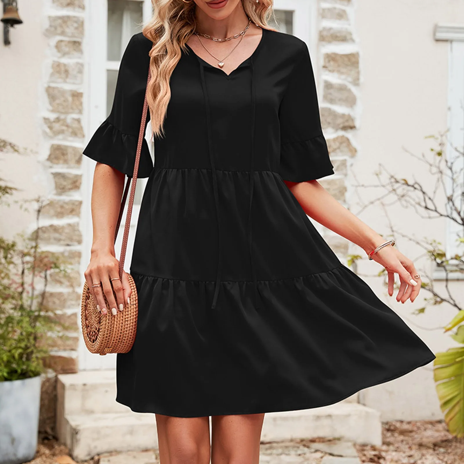 Summer V Neck Loose Dress Women Casual Solid Mini Dress Short Sleeve Fashion Patchwork Floral Dress Female Holiday Beach Dress
Summer V Neck Loose Dress Women Casual Solid Mini Dress Short Sleeve Fashion Patchwork Floral Dress Female Holiday Beach Dress