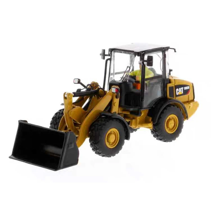 DM Diecast 1:50 Scale CAT 906M Wheel Loader Alloy Construction Truck Forklift Model Collection Souvenir Display
DM Diecast 1:50 Scale CAT 906M Wheel Loader Alloy Construction Truck Forklift Model Collection Souvenir Display