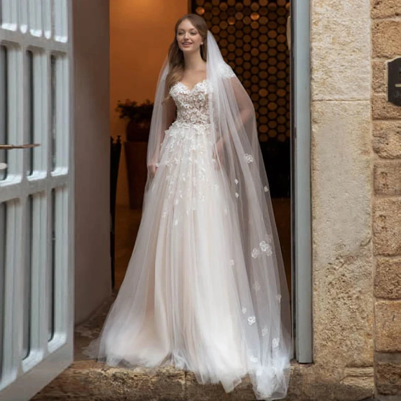 Elegant Wedding Dress White Sweetheart Floor-Length Floral Lace Button Backless A-LINE Wedding Party De Fiesta Robe De Soiree
Elegant Wedding Dress White Sweetheart Floor-Length Floral Lace Button Backless A-LINE Wedding Party De Fiesta Robe De Soiree