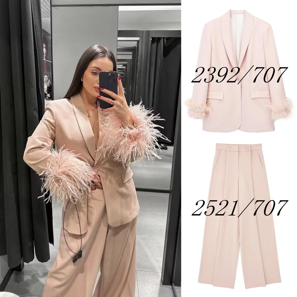 UNIZERA Spring New Women's Clothing Feather Trim Straight Suit Jacket + High Waist Loose Wide Leg Pants Two-piece Set 2392707
UNIZERA Spring New Women's Clothing Feather Trim Straight Suit Jacket + High Waist Loose Wide Leg Pants Two-piece Set 2392707