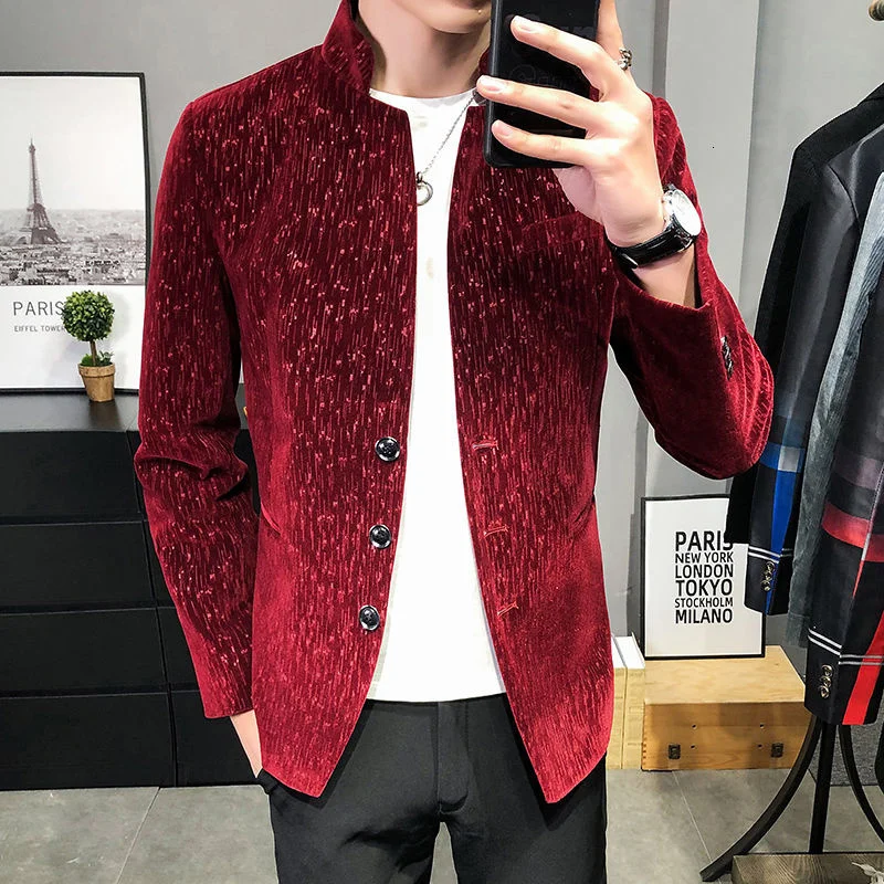 Autumn 2022 Burgundy Brown Blazer Hombre Luxury Mens Blazer Slim Xadrez Masculino Stand Collar Personality Print Velvet Blazer
Autumn 2022 Burgundy Brown Blazer Hombre Luxury Mens Blazer Slim Xadrez Masculino Stand Collar Personality Print Velvet Blazer