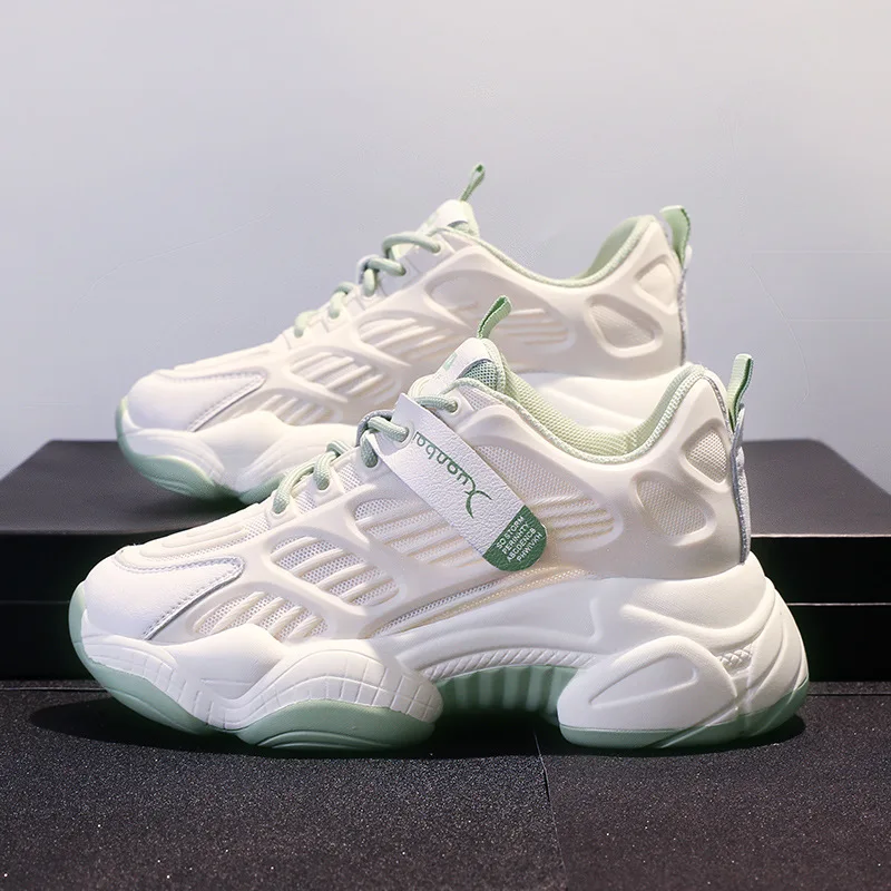 2023 Women's shoes, sports shoes, thick soles, high rise sports shoes, casual shoes, outdoor sports, fashionable women's shoes
2023 Women's shoes, sports shoes, thick soles, high rise sports shoes, casual shoes, outdoor sports, fashionable women's shoes