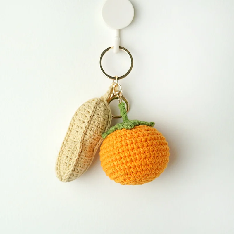 DIY hand knits to pass the time during pregnancy. Good things happen. Hanging pieces, wool material bags, send
DIY hand knits to pass the time during pregnancy. Good things happen. Hanging pieces, wool material bags, send