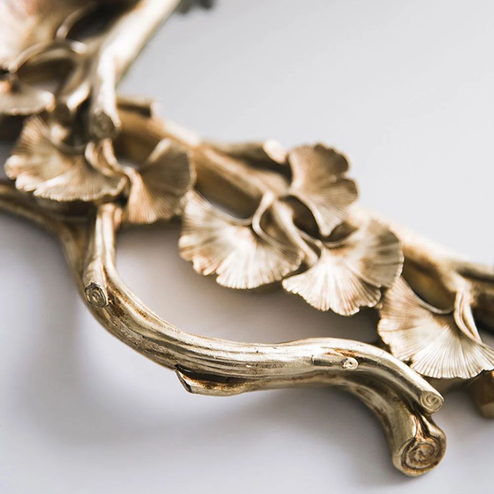 1Pc Rectangular Gingko Leaf Retro Carved Tray Mirror Tea Fruit Dessert Coffee Dessert Table Storage Tray(Golden)
1Pc Rectangular Gingko Leaf Retro Carved Tray Mirror Tea Fruit Dessert Coffee Dessert Table Storage Tray(Golden)