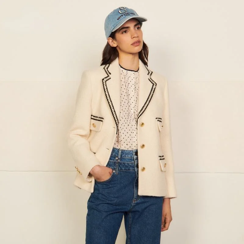 IOO 2023 New Tweed Striped Bright Line Clashing Double-breasted Lapels Blazers for Woman with Pockets France Pairs Brand S
IOO 2023 New Tweed Striped Bright Line Clashing Double-breasted Lapels Blazers for Woman with Pockets France Pairs Brand S