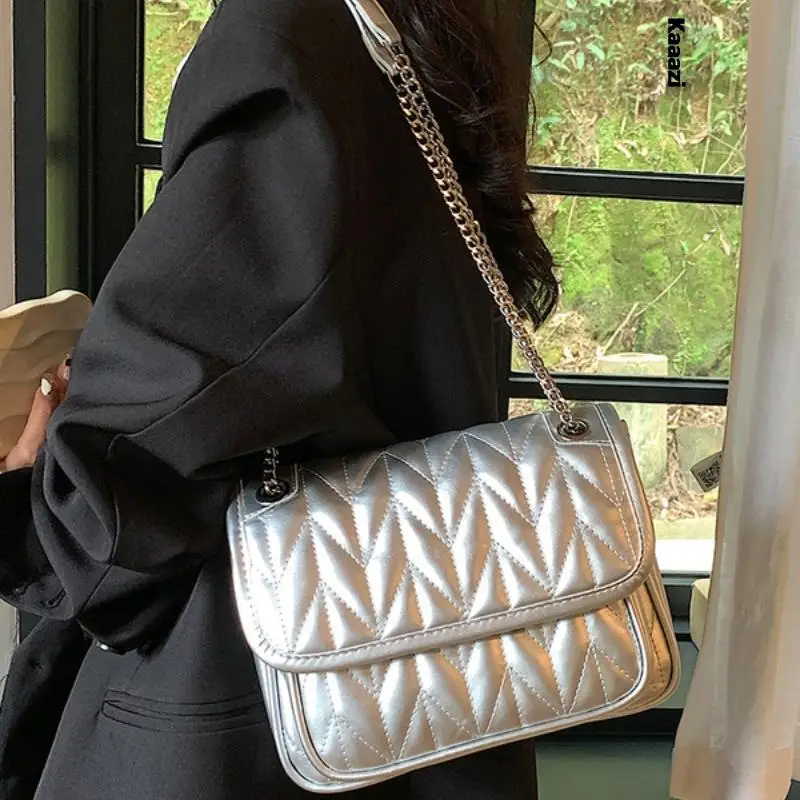 Ladies Shoulder Bags Underarm Bags Leather Designer Fashion Crossbody High Quality Luxury Handbag With Chain 2023 Solid Color
Ladies Shoulder Bags Underarm Bags Leather Designer Fashion Crossbody High Quality Luxury Handbag With Chain 2023 Solid Color