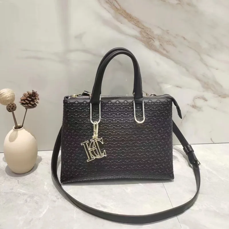 CHCH HCHC Real Leather Large Capacity 2023 New Fashion Ladies One Shoulder Crossbody Bag Purses and Handbags Luxury Designer Gg
CHCH HCHC Real Leather Large Capacity 2023 New Fashion Ladies One Shoulder Crossbody Bag Purses and Handbags Luxury Designer Gg