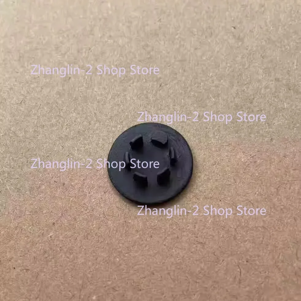 1 шт. для XL883/1200 X48 72 заднее крыло, заглушка для грязевой плитки, декоративная заглушка с отверстием для винтов
1 шт. для XL883/1200 X48 72 заднее крыло, заглушка для грязевой плитки, декоративная заглушка с отверстием для винтов