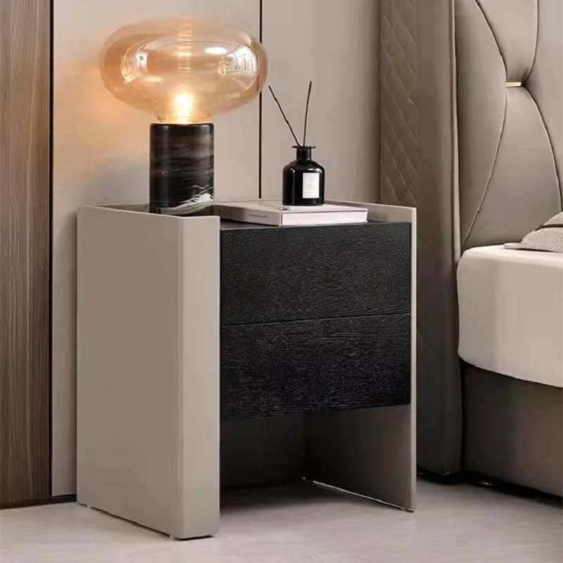 Italian furniture light luxury bedside table modern minimalist bedroom storage bedside cabinet home high-end paint storage cabin
Italian furniture light luxury bedside table modern minimalist bedroom storage bedside cabinet home high-end paint storage cabin