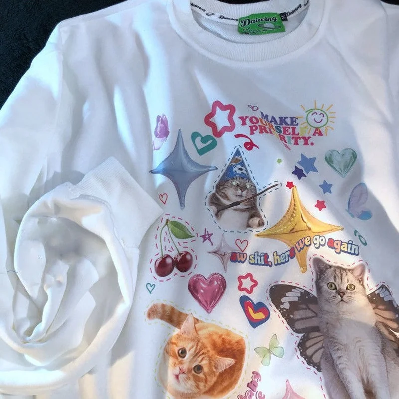 Retro Magic Cats Fun Graffiti Oversized Sweatshirt Women Girls Kawaii Clothes Autumn Winter Streetwear Long Sleeve Tops
Retro Magic Cats Fun Graffiti Oversized Sweatshirt Women Girls Kawaii Clothes Autumn Winter Streetwear Long Sleeve Tops
