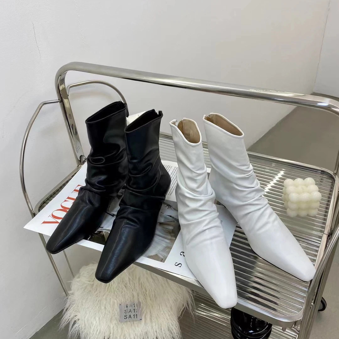 Fashion Women Pointed Toe Ankle Boots Back Zipper Sexy Black White Thin Low Heels Short Booties Party Pumps Shoes Winter 35-39
Fashion Women Pointed Toe Ankle Boots Back Zipper Sexy Black White Thin Low Heels Short Booties Party Pumps Shoes Winter 35-39