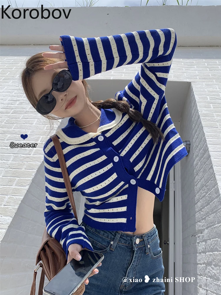 Korobov Stripe Lapel Long Sleeves Knitted Tops Autumn Chic Loose Cardigan Crop Top Korean Fashion Vintage Sweaters for Women
Korobov Stripe Lapel Long Sleeves Knitted Tops Autumn Chic Loose Cardigan Crop Top Korean Fashion Vintage Sweaters for Women