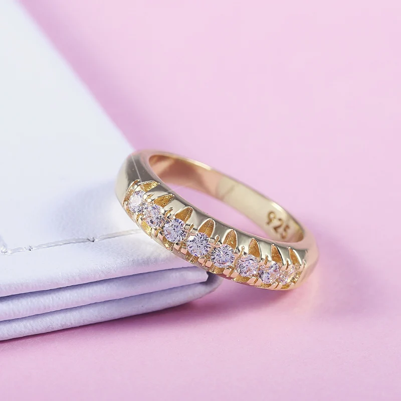 Hot Sale Simplicity Gold Color Accessories Rings For Women Wild Micro Paved Casual Style Fashion Jewelry Z3M787
Hot Sale Simplicity Gold Color Accessories Rings For Women Wild Micro Paved Casual Style Fashion Jewelry Z3M787