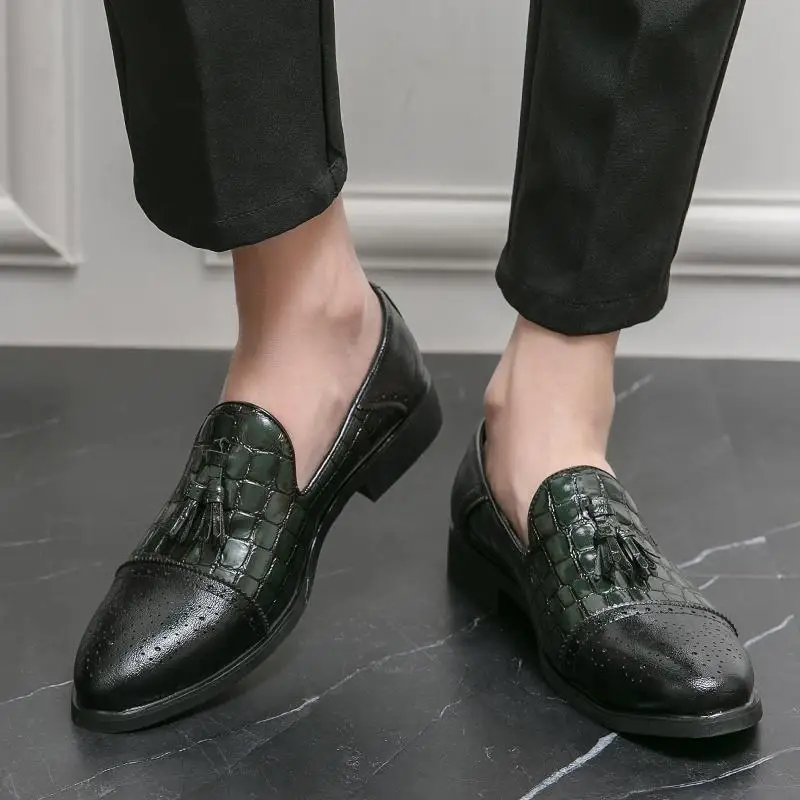 Men's Shoes Kitchen Suit 2023 Autumn New Work Leather Men's Dedicated for Chefs Labor Protection Leather Shoes
Men's Shoes Kitchen Suit 2023 Autumn New Work Leather Men's Dedicated for Chefs Labor Protection Leather Shoes