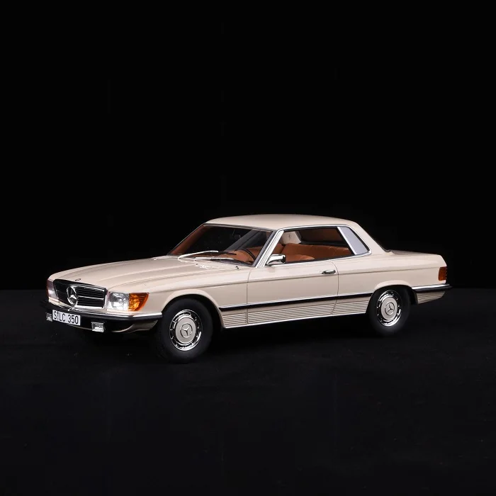 Cult 1:18 Benz 350 SLC W107 Limited Edition Resin Metal Static Car Model Toy Gift
Cult 1:18 Benz 350 SLC W107 Limited Edition Resin Metal Static Car Model Toy Gift