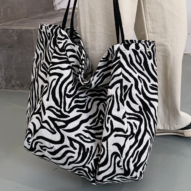 Women Bags Canvas Casual Personality Female Totes Bag Zebra Pattern Shoulder Bag Ladies Foldable Large Capacity Handbags
Women Bags Canvas Casual Personality Female Totes Bag Zebra Pattern Shoulder Bag Ladies Foldable Large Capacity Handbags