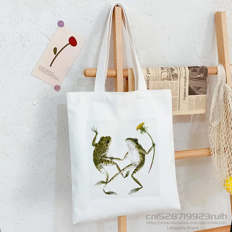 2022 Women's Canvas Shoulder Bag Student Flower Frog Female Handbag Korean Fashion Large Capacity Reusable Shopping Bag
2022 Women's Canvas Shoulder Bag Student Flower Frog Female Handbag Korean Fashion Large Capacity Reusable Shopping Bag