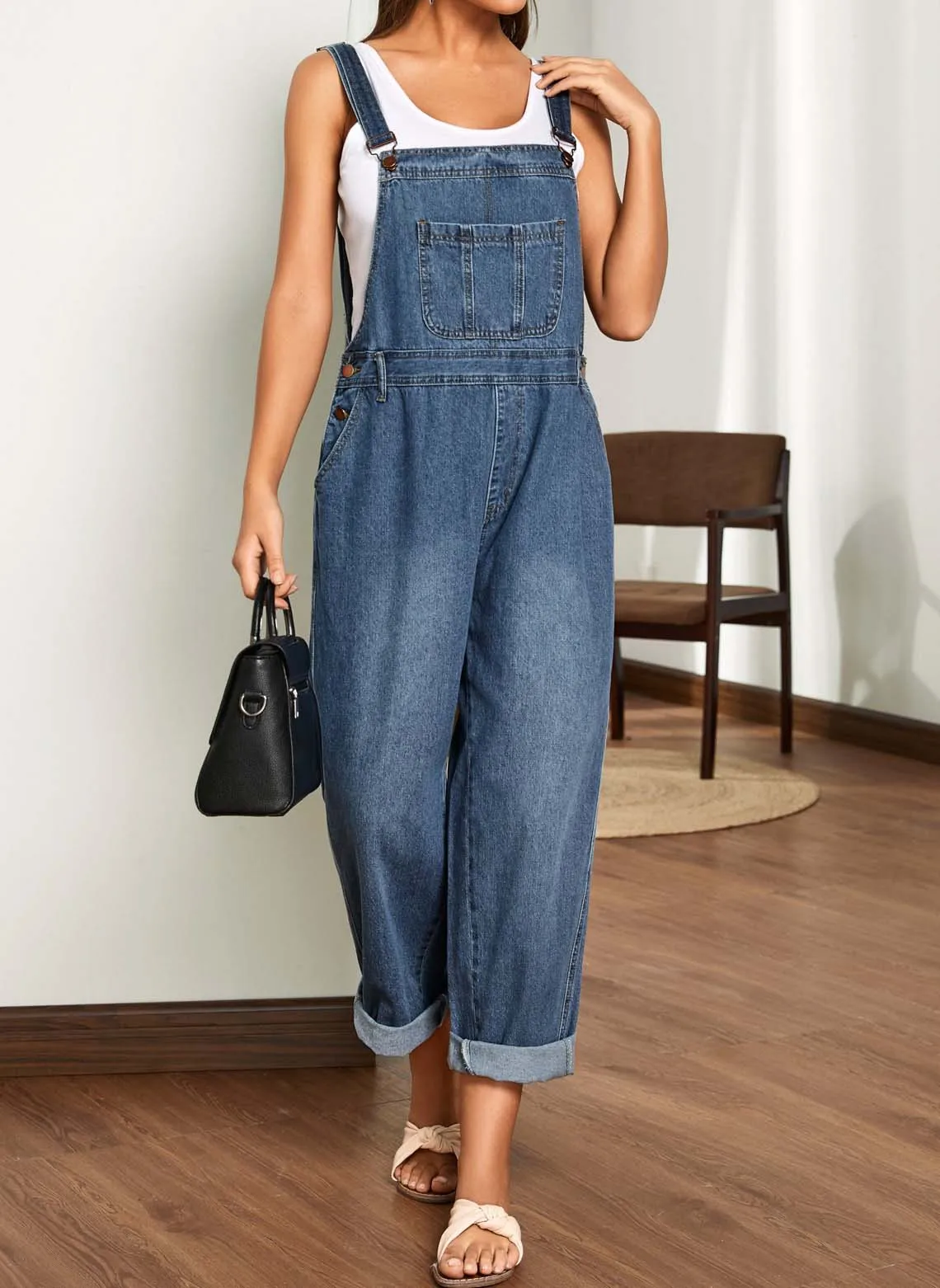 2021 Summer Women's Casual Loose Pocket High Waist Denim Trousers Denim Jumpsuit
2021 Summer Women's Casual Loose Pocket High Waist Denim Trousers Denim Jumpsuit