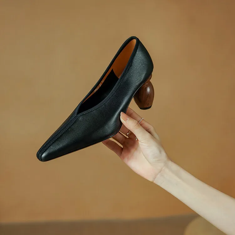 New Women Shoes Full Leather Commuter Shoes Shaped Heel Firm Stitch Super V Light Mouth Solid Color Fashion Women Shoes LD527
New Women Shoes Full Leather Commuter Shoes Shaped Heel Firm Stitch Super V Light Mouth Solid Color Fashion Women Shoes LD527