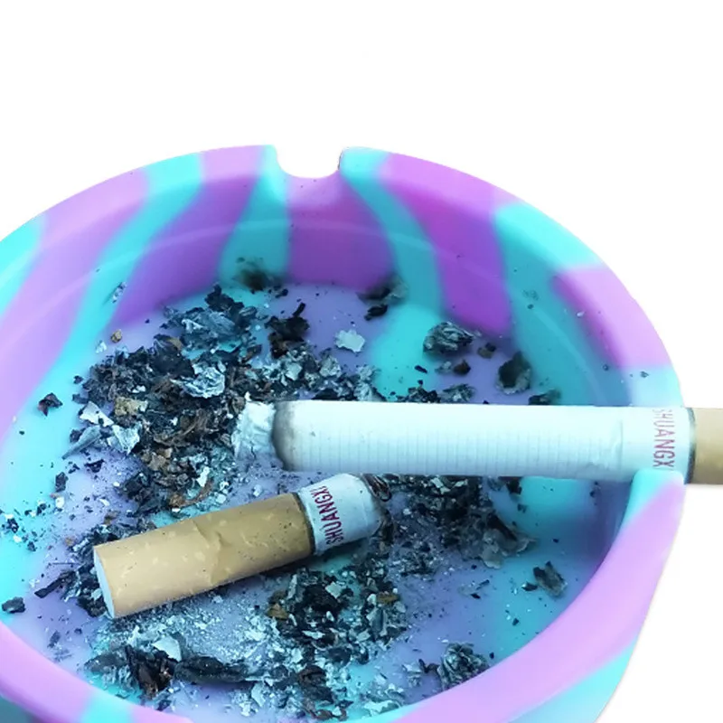 1pc Luminous Silicone Ashtray Premium Rubber High Temperature Heat Resistant Anti-fall Round Design Ashtray Cigarette accessorie
1pc Luminous Silicone Ashtray Premium Rubber High Temperature Heat Resistant Anti-fall Round Design Ashtray Cigarette accessorie