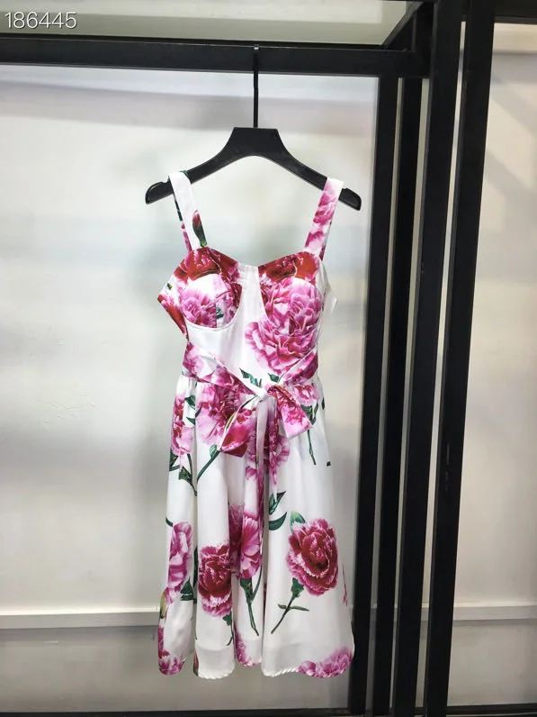 High quality gh0446 New Fashion Women 2023 spring Dress Luxury European Design party style dress
High quality gh0446 New Fashion Women 2023 spring Dress Luxury European Design party style dress