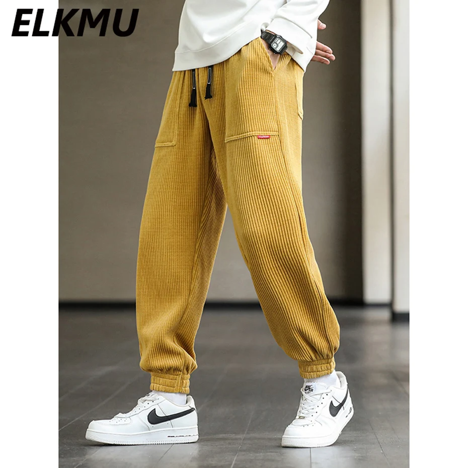 Новинка 2023, осенне-зимние вельветовые спортивные брюки, мужские мешковатые джоггеры, модная уличная одежда, Свободные повседневные брюки-султанки, размер 8XL 
Новинка 2023, осенне-зимние вельветовые спортивные брюки, мужские мешковатые джоггеры, модная уличная одежда, Свободные повседневные брюки-султанки, размер 8XL