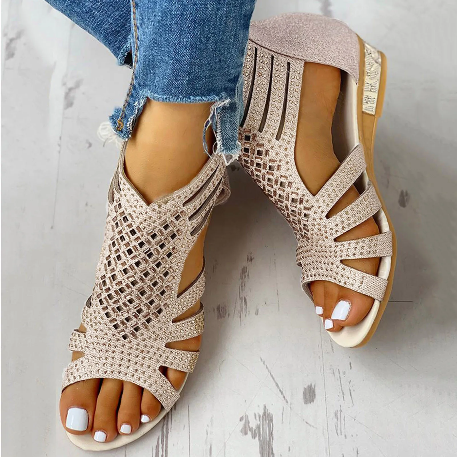 

2023 New Boho Roman Buckle Wedge Sandals Women Hollow Womens Closed Toe Ankle Flat Sandal Summer Women Shoes