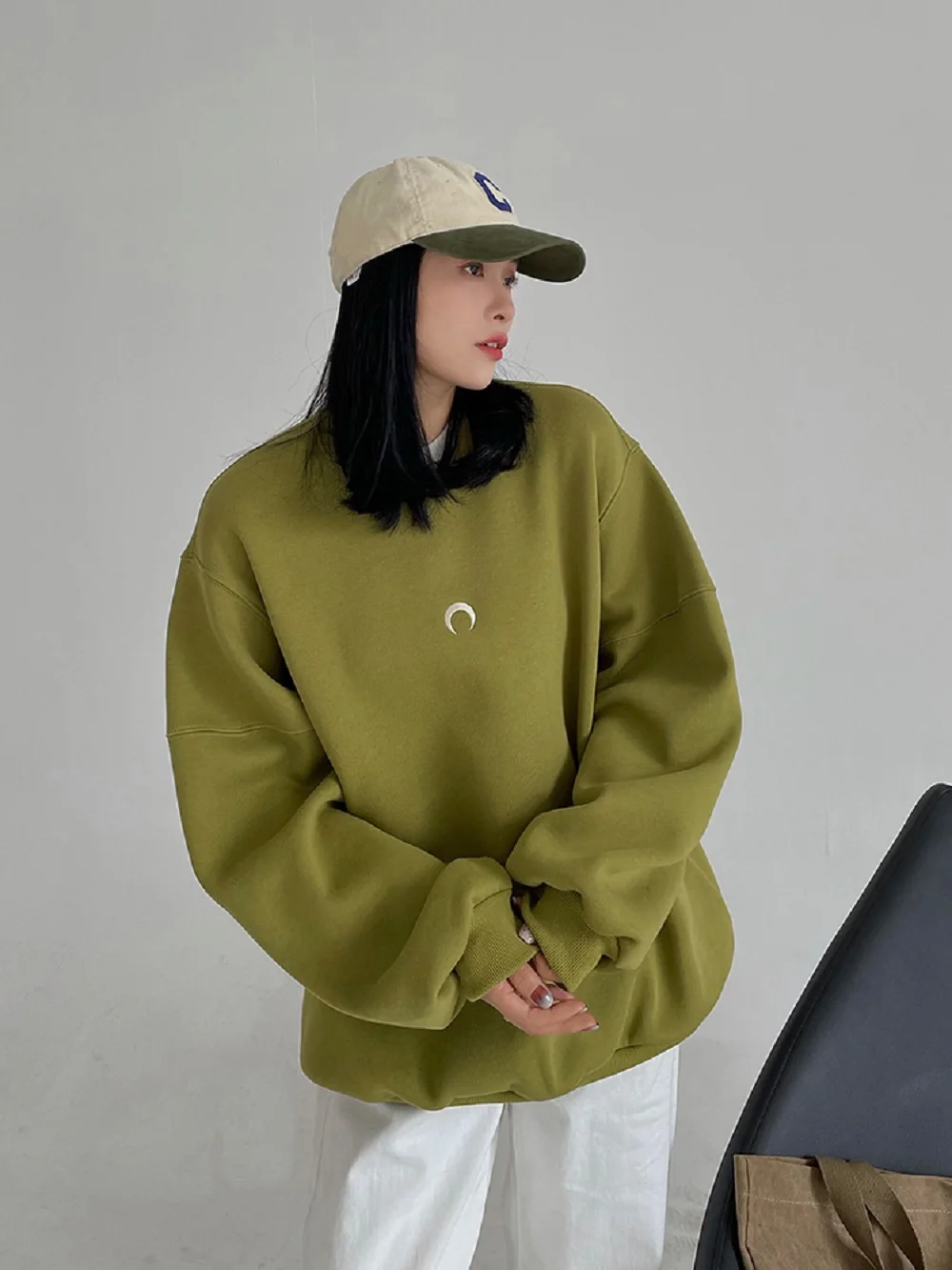 Women's Classic Western Style Fashion Loose Soft Sweater
Women's Classic Western Style Fashion Loose Soft Sweater