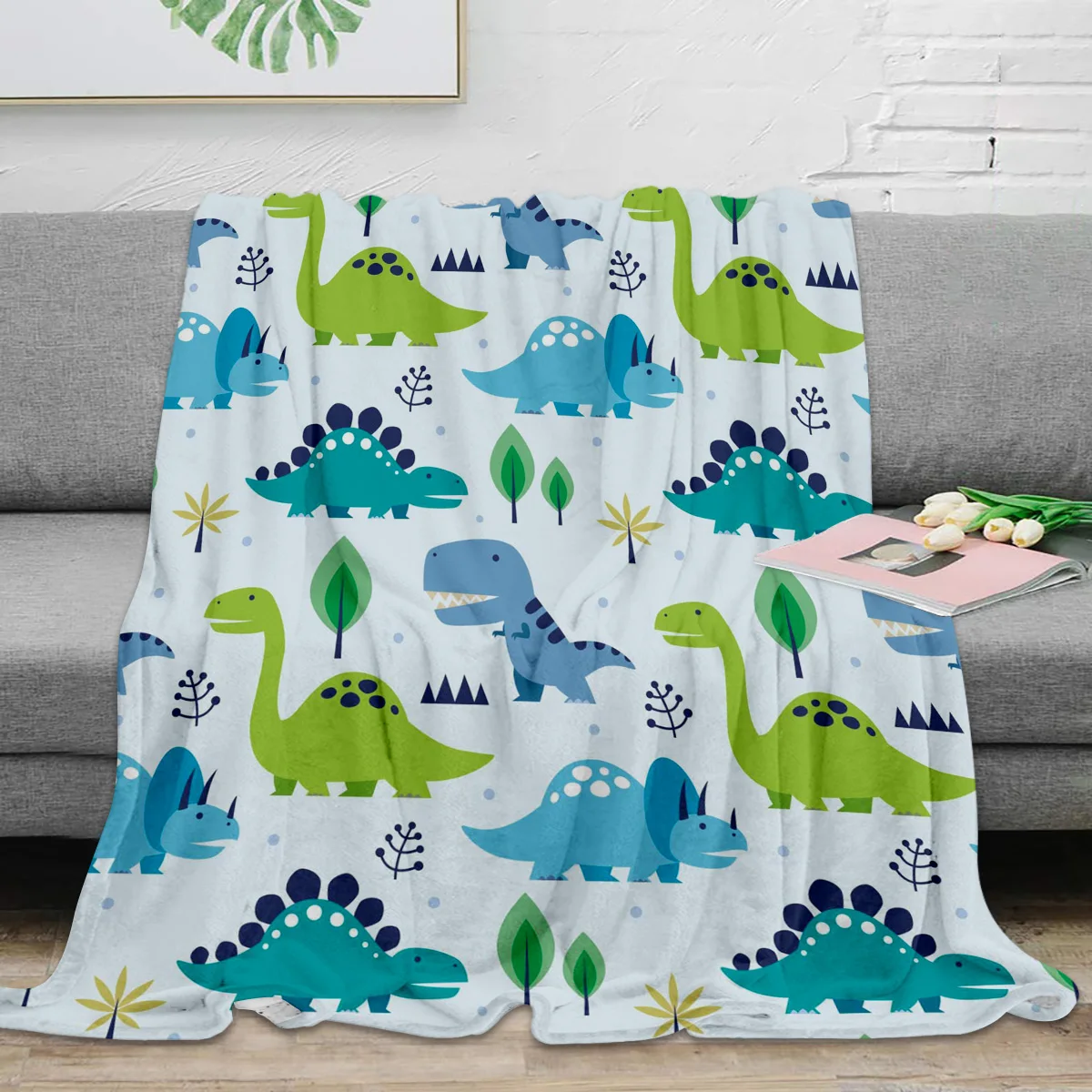 Цветное одеяло с динозавром из мультфильма Kawaii, теплое фланелевое одеяло из микрофибры, декоративное одеяло для спальни, кровати
Цветное одеяло с динозавром из мультфильма Kawaii, теплое фланелевое одеяло из микрофибры, декоративное одеяло для спальни, кровати