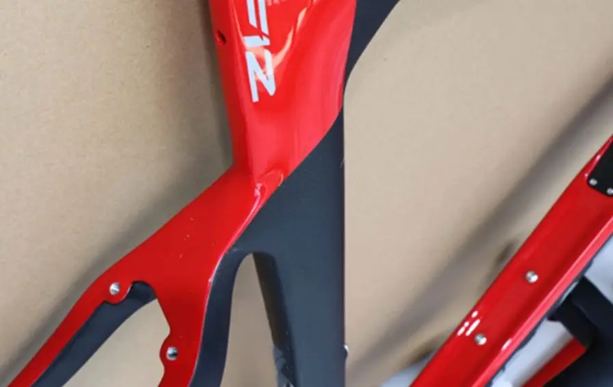 1K Glossy F12 Frame F Carbon Bicycle Frames Black Carbon Road Bike Framesset with Fork Seatpost Clamp Headset + Handlebar BB68
1K Glossy F12 Frame F Carbon Bicycle Frames Black Carbon Road Bike Framesset with Fork Seatpost Clamp Headset + Handlebar BB68