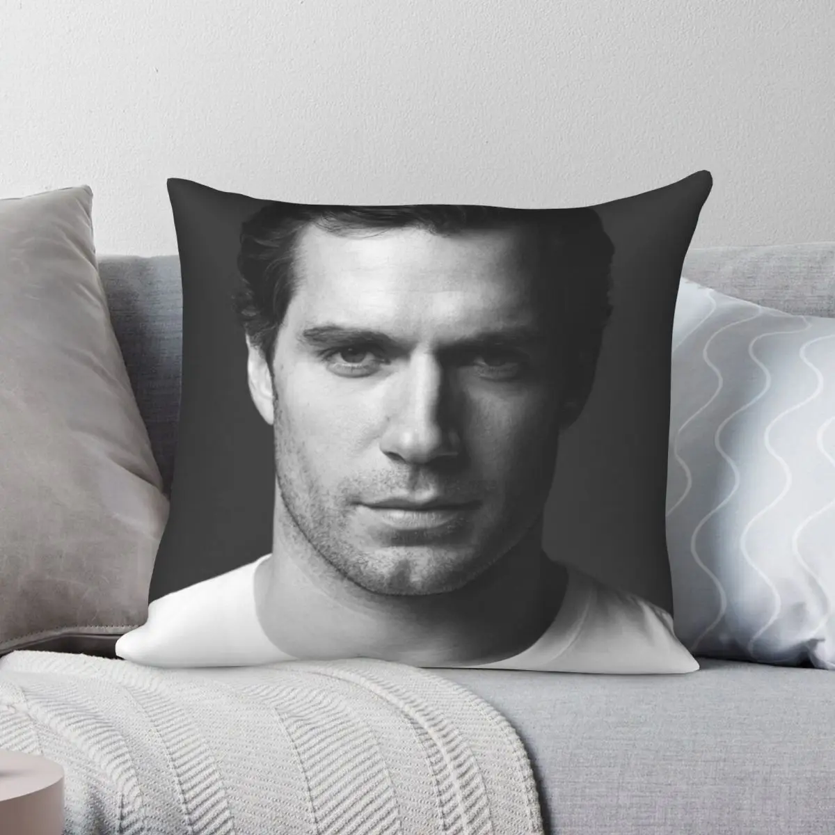 Henry Cavill Pillowcase Polyester Linen Velvet Pattern Zip Decor Car Cushion Cover Wholesale
Henry Cavill Pillowcase Polyester Linen Velvet Pattern Zip Decor Car Cushion Cover Wholesale