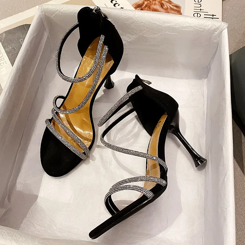 2022 Bling Crystal Sexy High Heel Sandals for Women Open Toe Rhinestone Strap Cross Thin Heel Sandals Wedding Shoes J333
2022 Bling Crystal Sexy High Heel Sandals for Women Open Toe Rhinestone Strap Cross Thin Heel Sandals Wedding Shoes J333