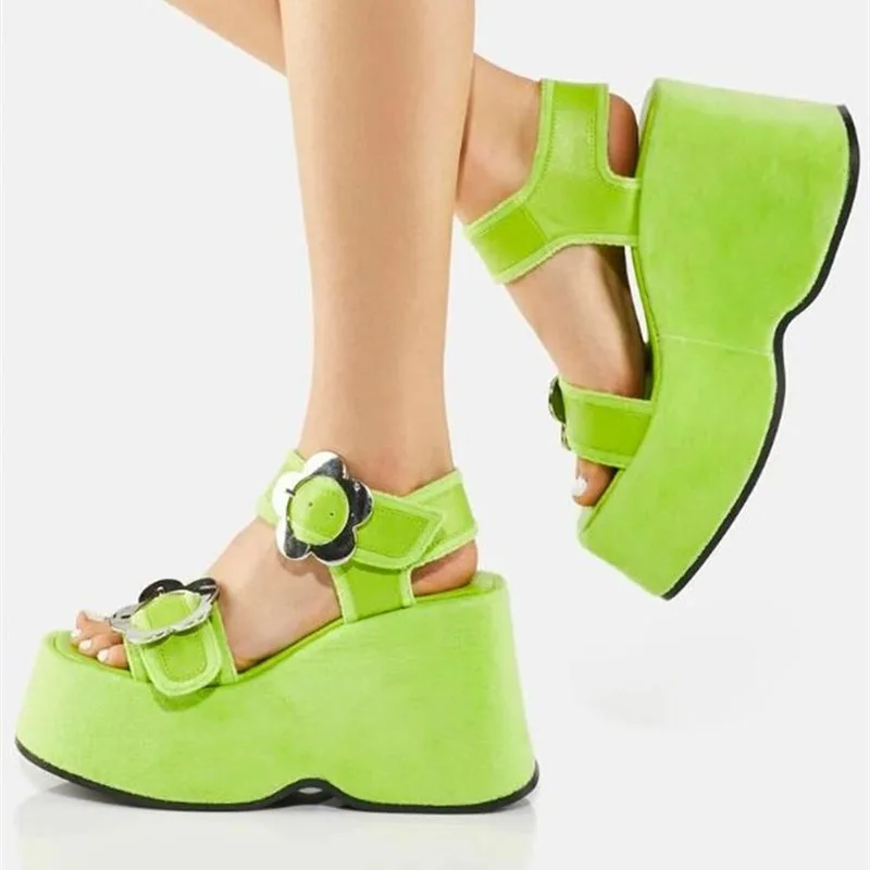 CYJSYQFC New Summer Sexy Elegant High Platform Women Sandals Peep Toe Buckle Strap Wedges Heels Ladies Jelly Shoes Green Black
CYJSYQFC New Summer Sexy Elegant High Platform Women Sandals Peep Toe Buckle Strap Wedges Heels Ladies Jelly Shoes Green Black