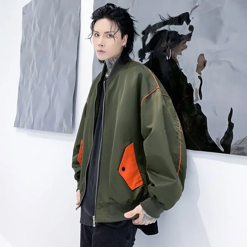 Мужская Повседневная модная трендовая свободная уличная куртка-бомбер 2022, свободная Зеленая ветровка с воротником-стойкой
Мужская Повседневная модная трендовая свободная уличная куртка-бомбер 2022, свободная Зеленая ветровка с воротником-стойкой