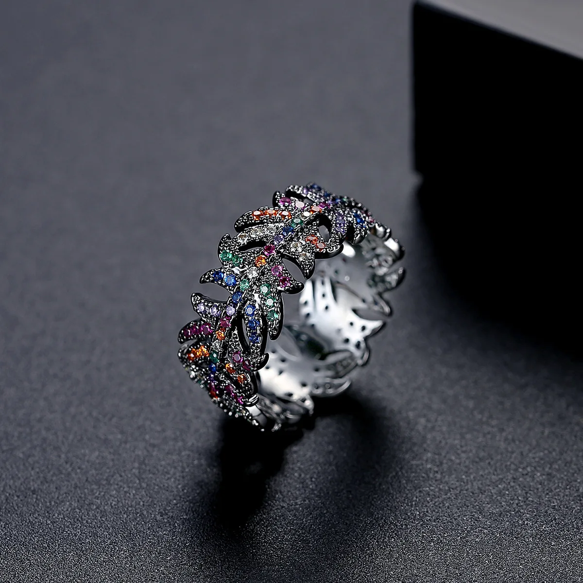 Funmode European and American Color Zircon Ring Fashion Cool Style Creative Design Double Row Olive Branch Women FR331
Funmode European and American Color Zircon Ring Fashion Cool Style Creative Design Double Row Olive Branch Women FR331