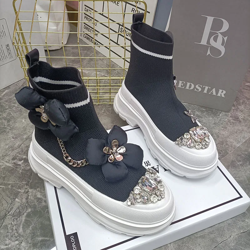 Spring Autumn Cotton Fabric Ankle Boots Women's Floral Round Toe Thick Soled Short Boots Ladies Fashion Pumps Casual Shoes
Spring Autumn Cotton Fabric Ankle Boots Women's Floral Round Toe Thick Soled Short Boots Ladies Fashion Pumps Casual Shoes
