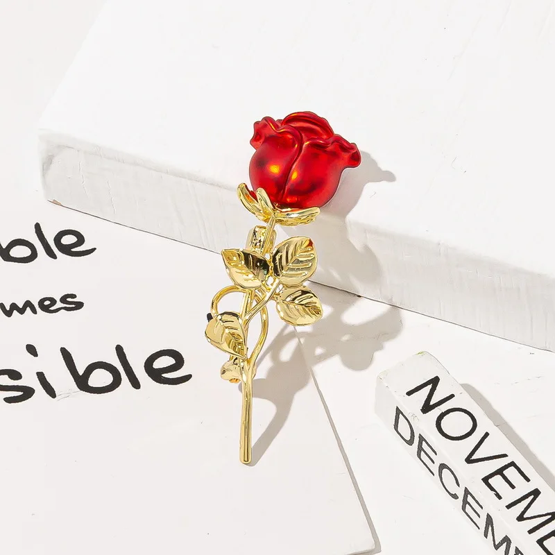 Vintage Rose Flower Brooches For Women Siumlated Pearl Plant Enamel Pin Badge Lapel Dress Coat Brooch Jewelry Gift
Vintage Rose Flower Brooches For Women Siumlated Pearl Plant Enamel Pin Badge Lapel Dress Coat Brooch Jewelry Gift