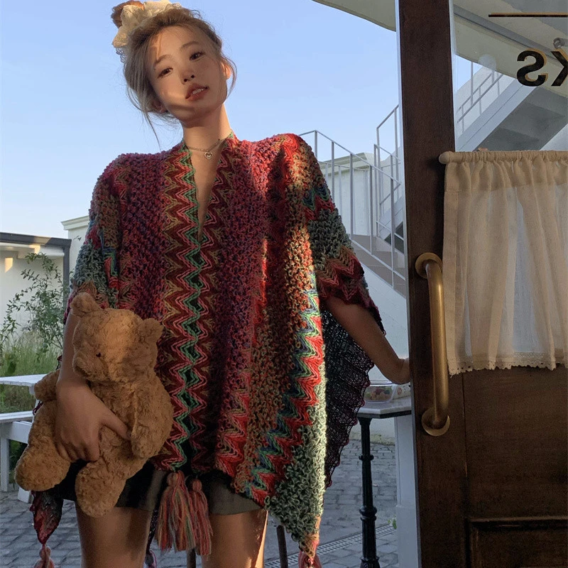 Knitted Women's Capes Winter 2022 Cashmere Ponchos Fashion Loose Stripes Korean Coats Autumn Clothing Open Stitch Geometric
Knitted Women's Capes Winter 2022 Cashmere Ponchos Fashion Loose Stripes Korean Coats Autumn Clothing Open Stitch Geometric