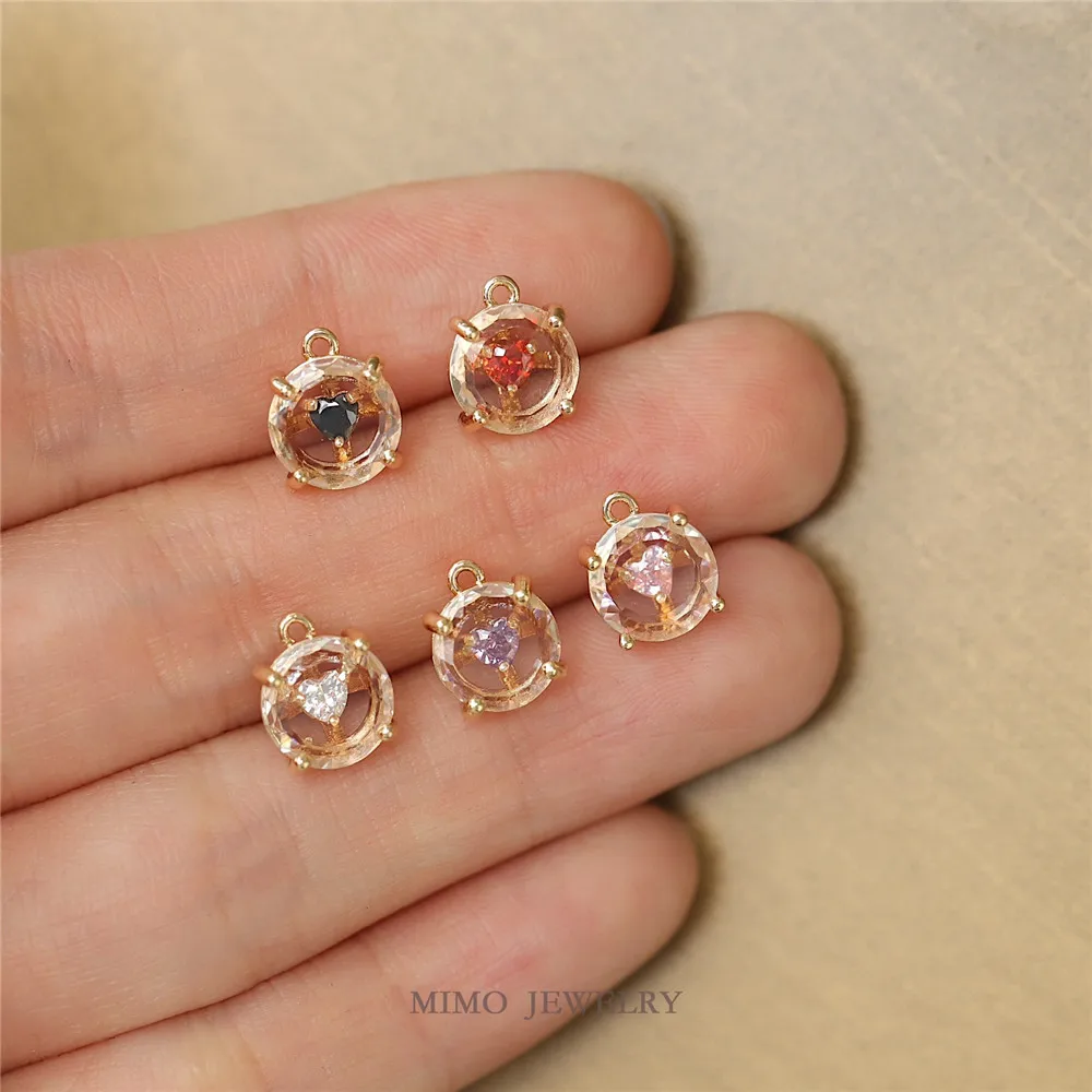 MIMO JEWELRY Copper plated gold micro inlaid peach heart round transparent double-layer sandwich Love Pendant DIY accessories
MIMO JEWELRY Copper plated gold micro inlaid peach heart round transparent double-layer sandwich Love Pendant DIY accessories