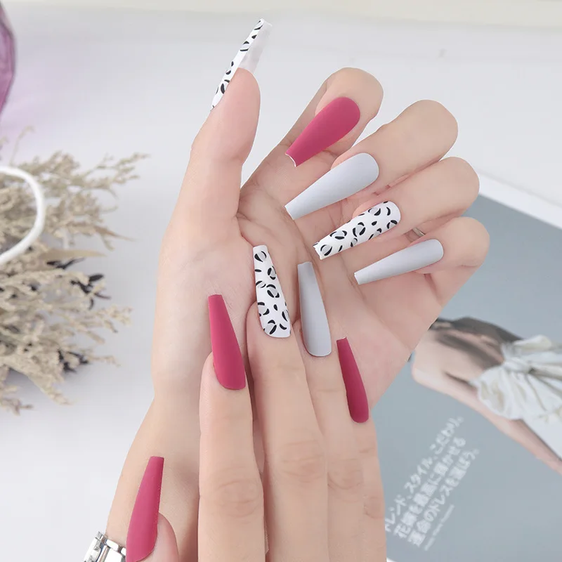 Nude Pink Leopard Fake Nails Stiletto Moutain White Removable Gorgeous Sculpted Nail Art Tips Long Size
Nude Pink Leopard Fake Nails Stiletto Moutain White Removable Gorgeous Sculpted Nail Art Tips Long Size