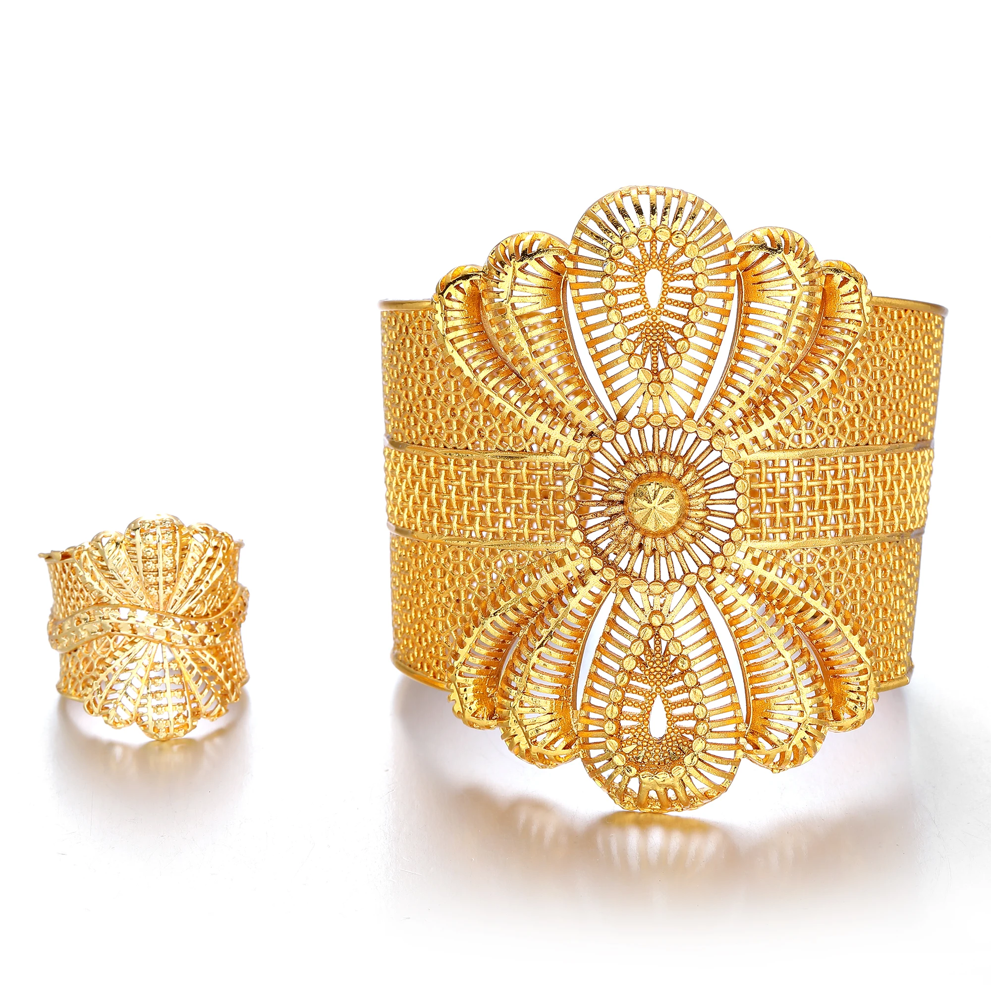 Dubai Flower Shape Plated Gold Bangles With Ring Indian Arabic Charm Jewelry Bangles Nigerian Wedding Bridal Party Gifts
Dubai Flower Shape Plated Gold Bangles With Ring Indian Arabic Charm Jewelry Bangles Nigerian Wedding Bridal Party Gifts