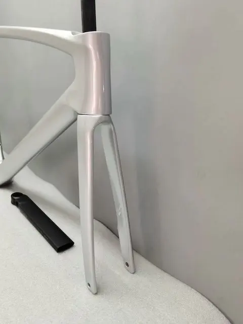 Carbon Road Bike Frame T1100 Carbon Frame Venge SL7 F12 Speed Frameset V-brake and Disc Frame Road Bicycle Frame F
Carbon Road Bike Frame T1100 Carbon Frame Venge SL7 F12 Speed Frameset V-brake and Disc Frame Road Bicycle Frame F