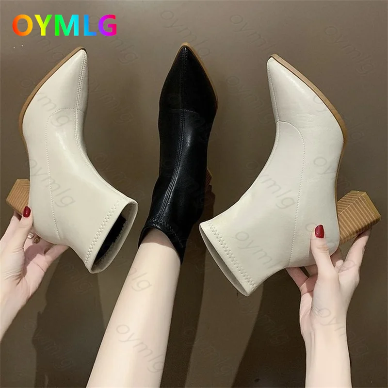 Short boots women's thick-heeled single boots 2021 autumn winter new pointed high-heeled Martin boots net red thin boots elastic
Short boots women's thick-heeled single boots 2021 autumn winter new pointed high-heeled Martin boots net red thin boots elastic